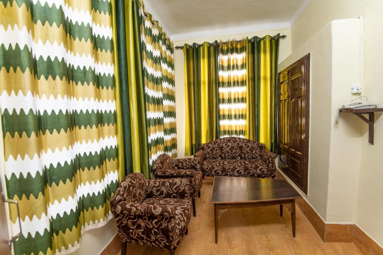 India Hotel - Lake View - Mall Road Nainital Εξωτερικό φωτογραφία